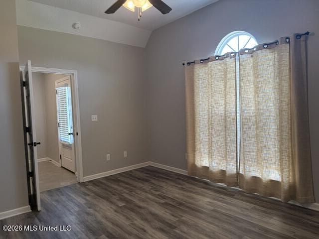 3281 Parkdale Cove Property Photo 9
