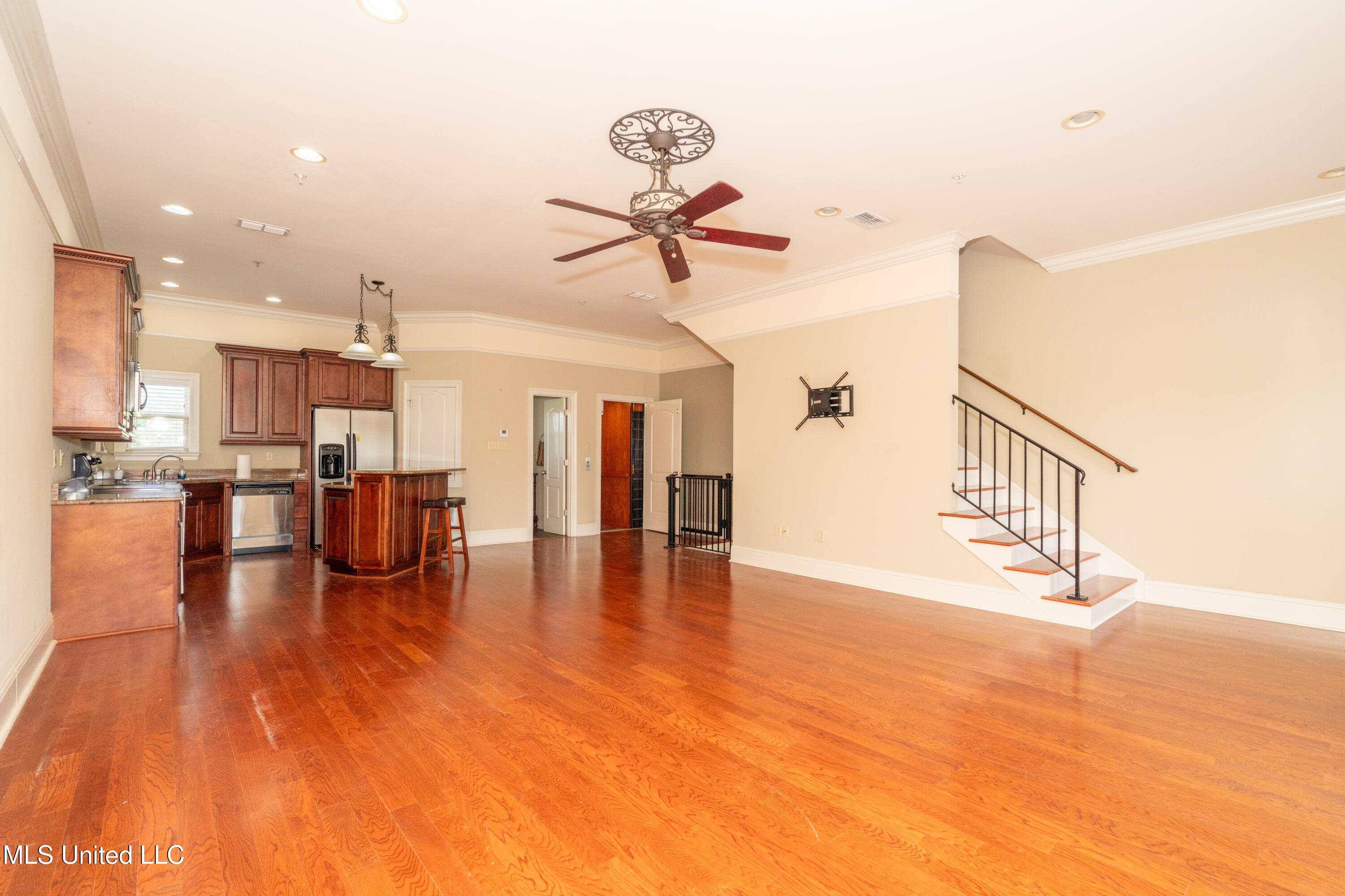 8 Oak Alley Lane Property Photo 6