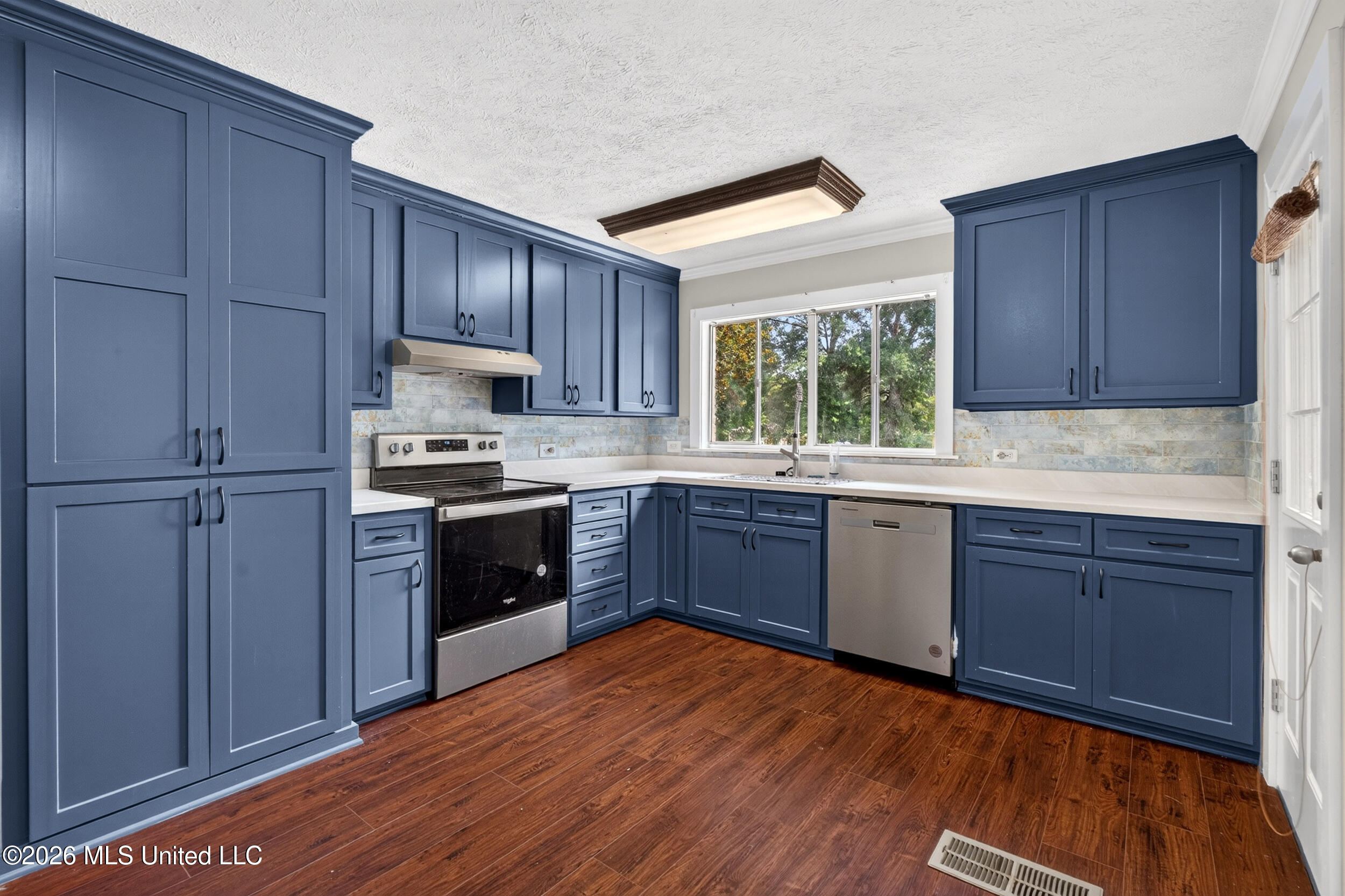 808 Pecan Lane Property Photo 15