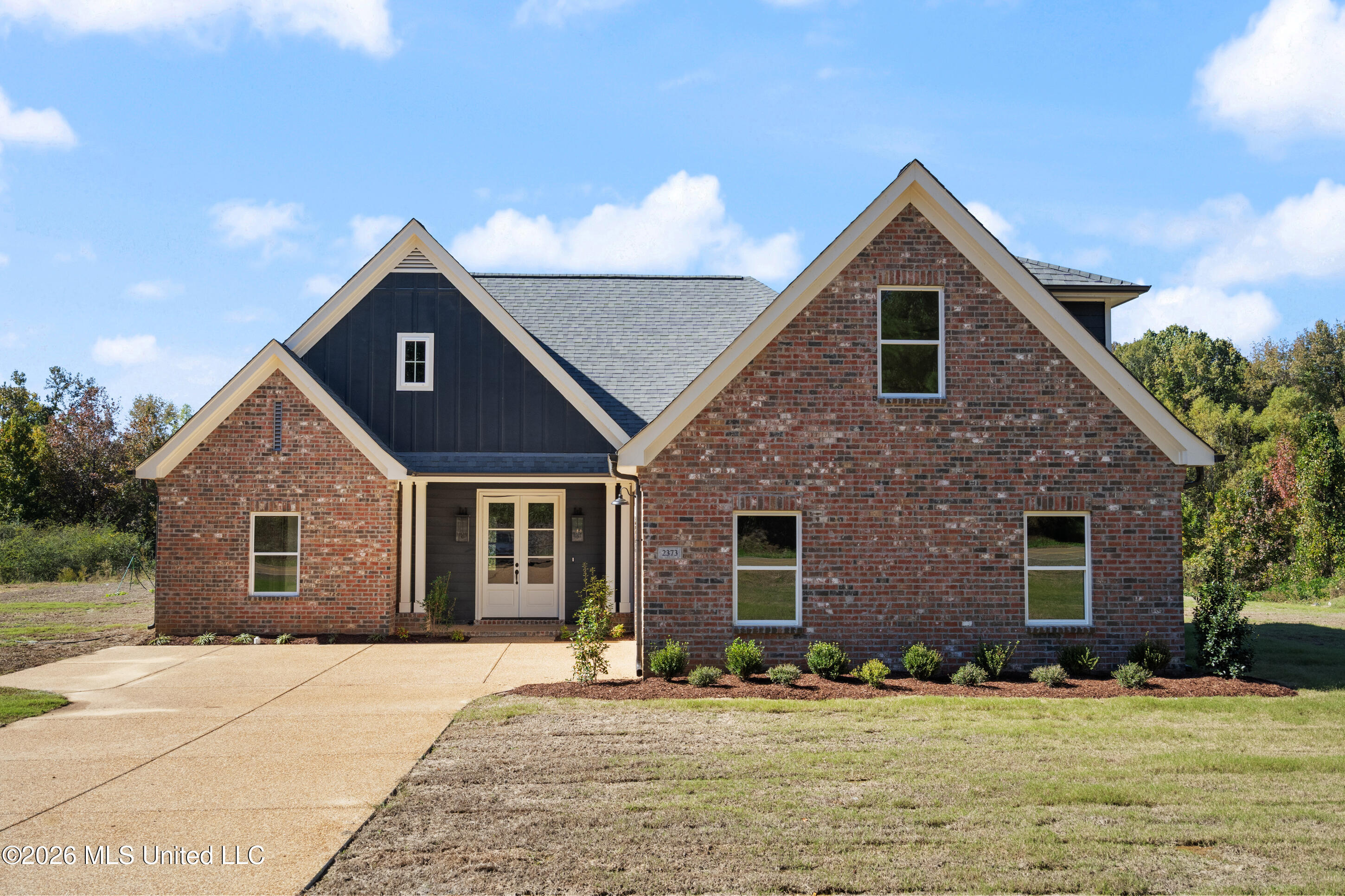 2373 S Highway 301 Property Photo 1
