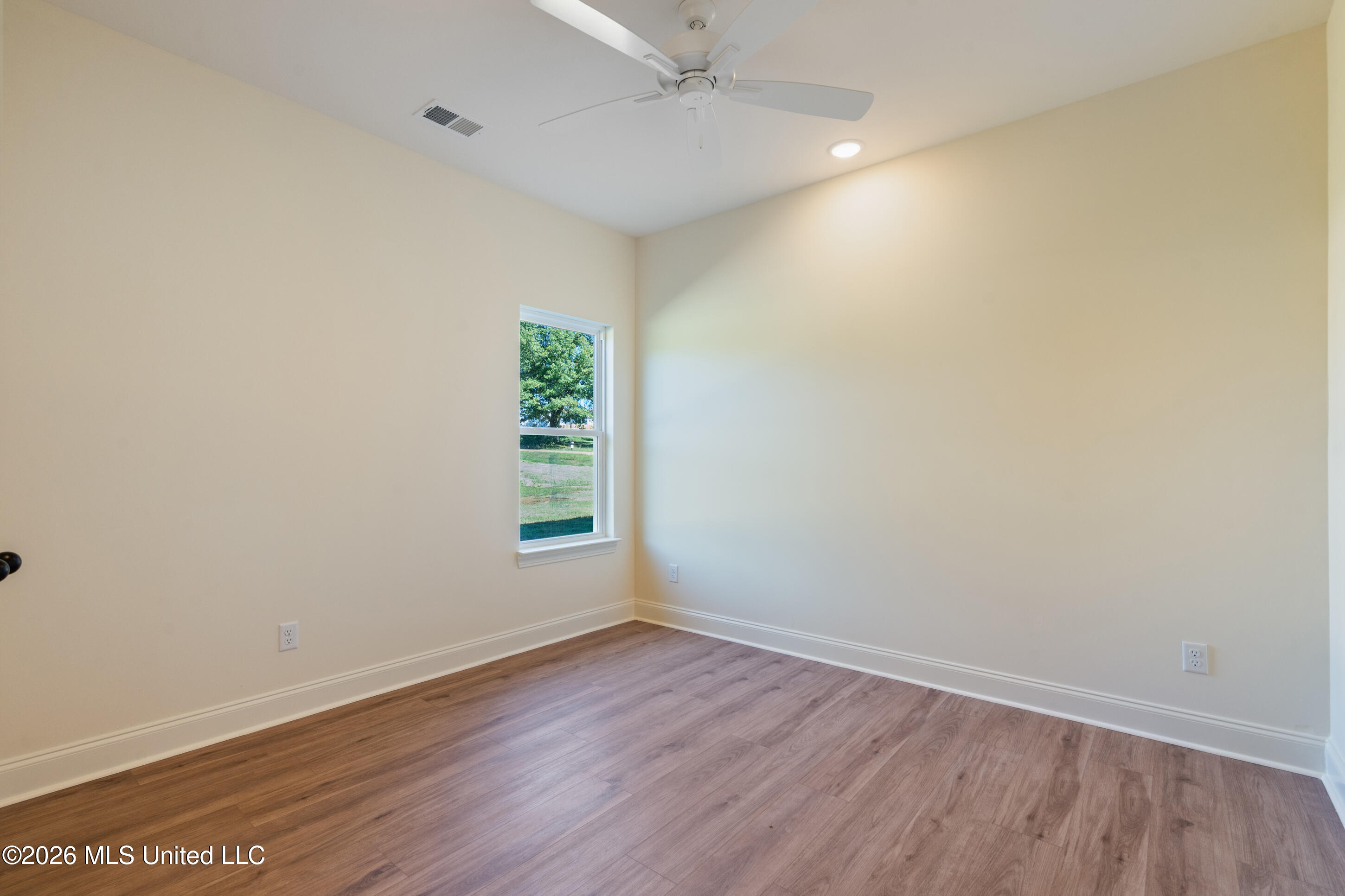 2373 S Highway 301 Property Photo 19