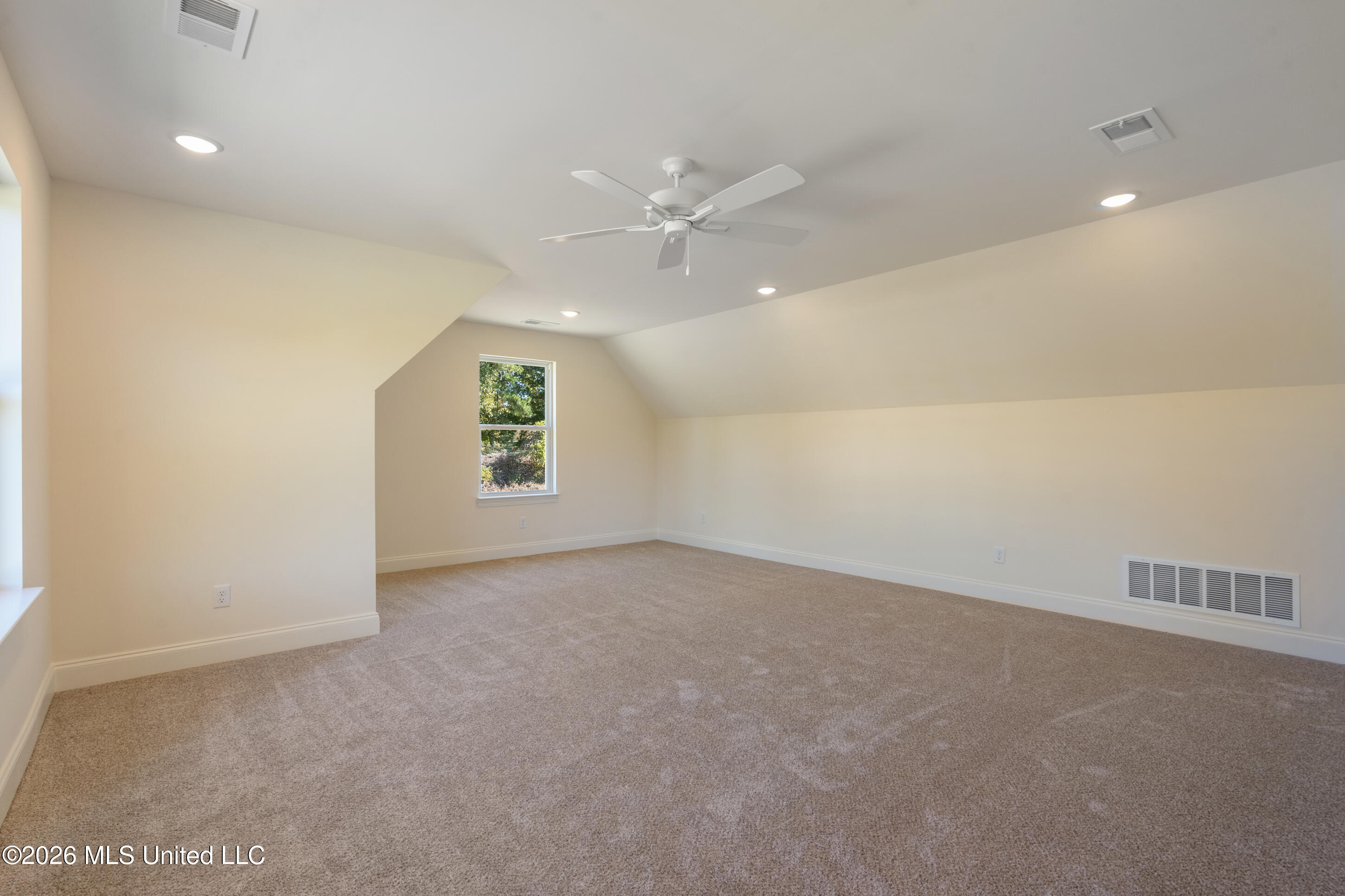 2373 S Highway 301 Property Photo 21