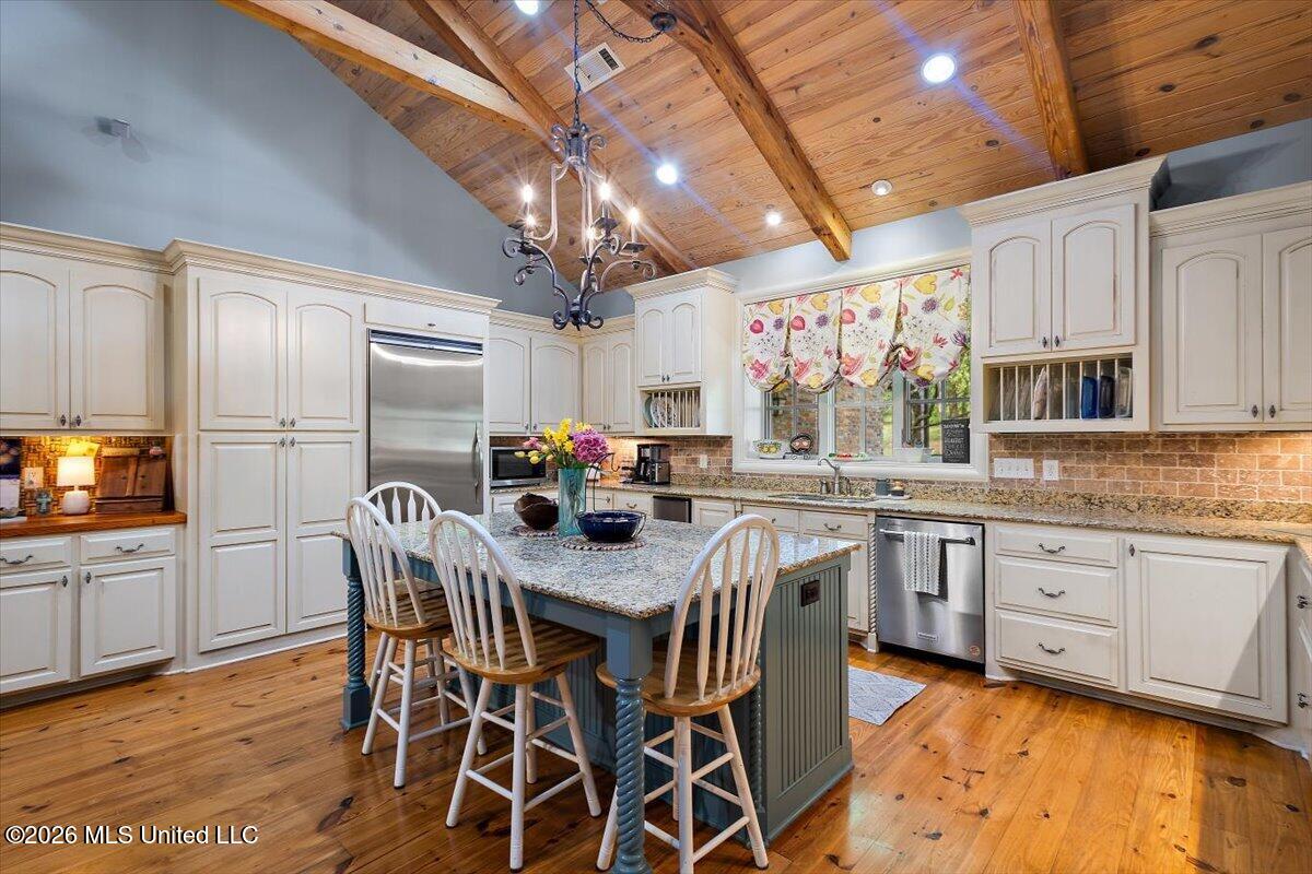 341 Johnstone Drive Property Photo 15