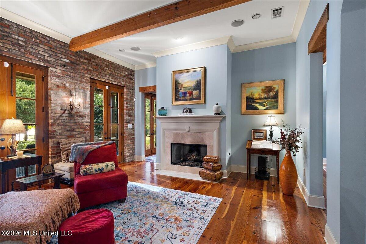 341 Johnstone Drive Property Photo 18