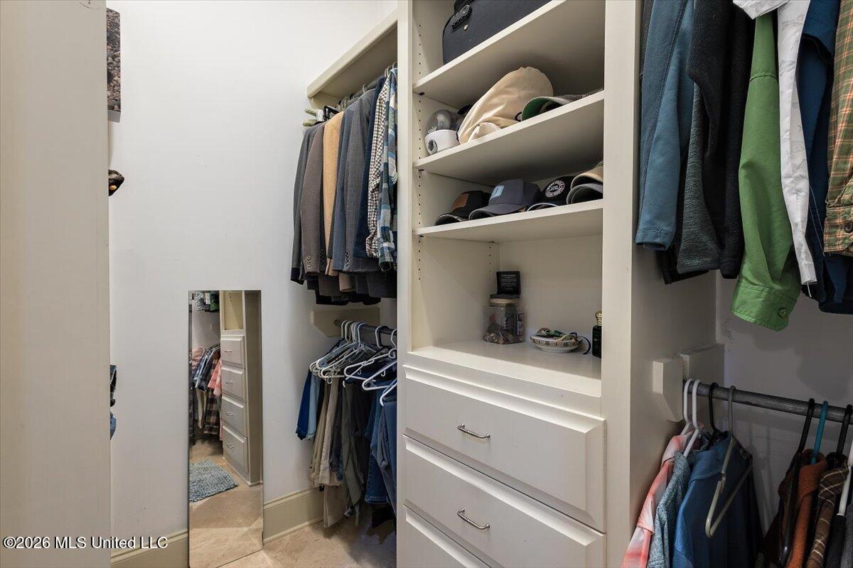 341 Johnstone Drive Property Photo 28