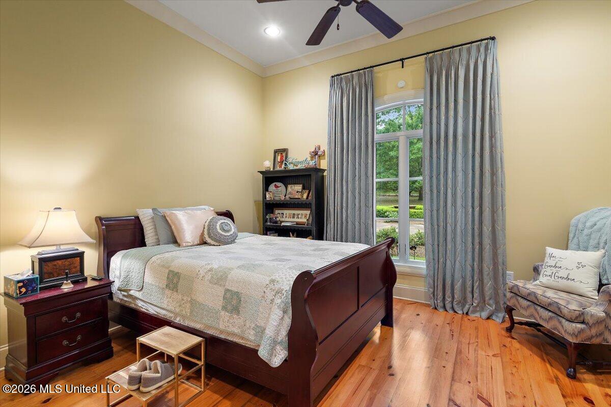 341 Johnstone Drive Property Photo 29