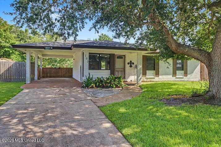 103 Gandy Circle Property Photo 1
