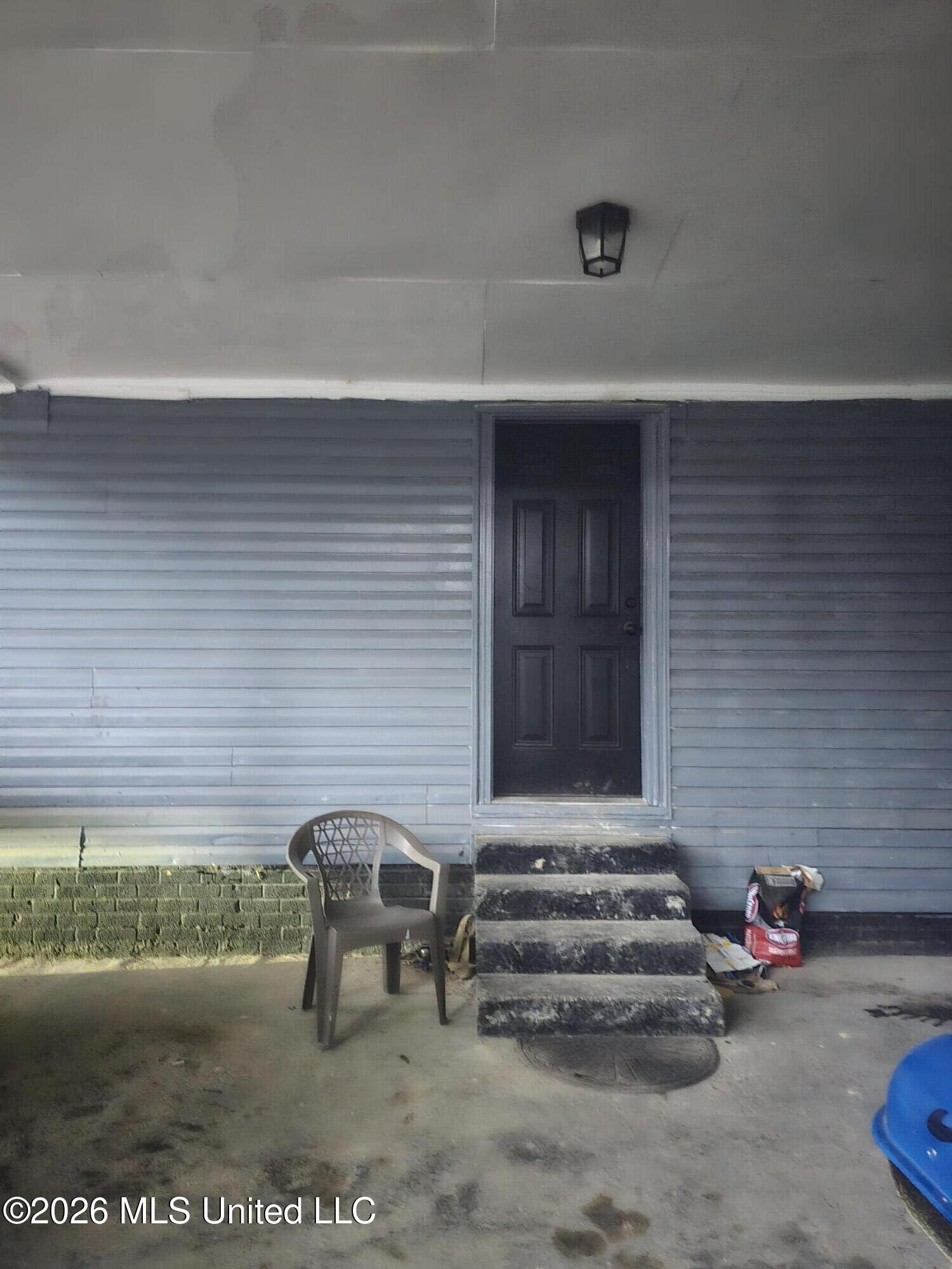 225 Richard Circle Property Photo 2