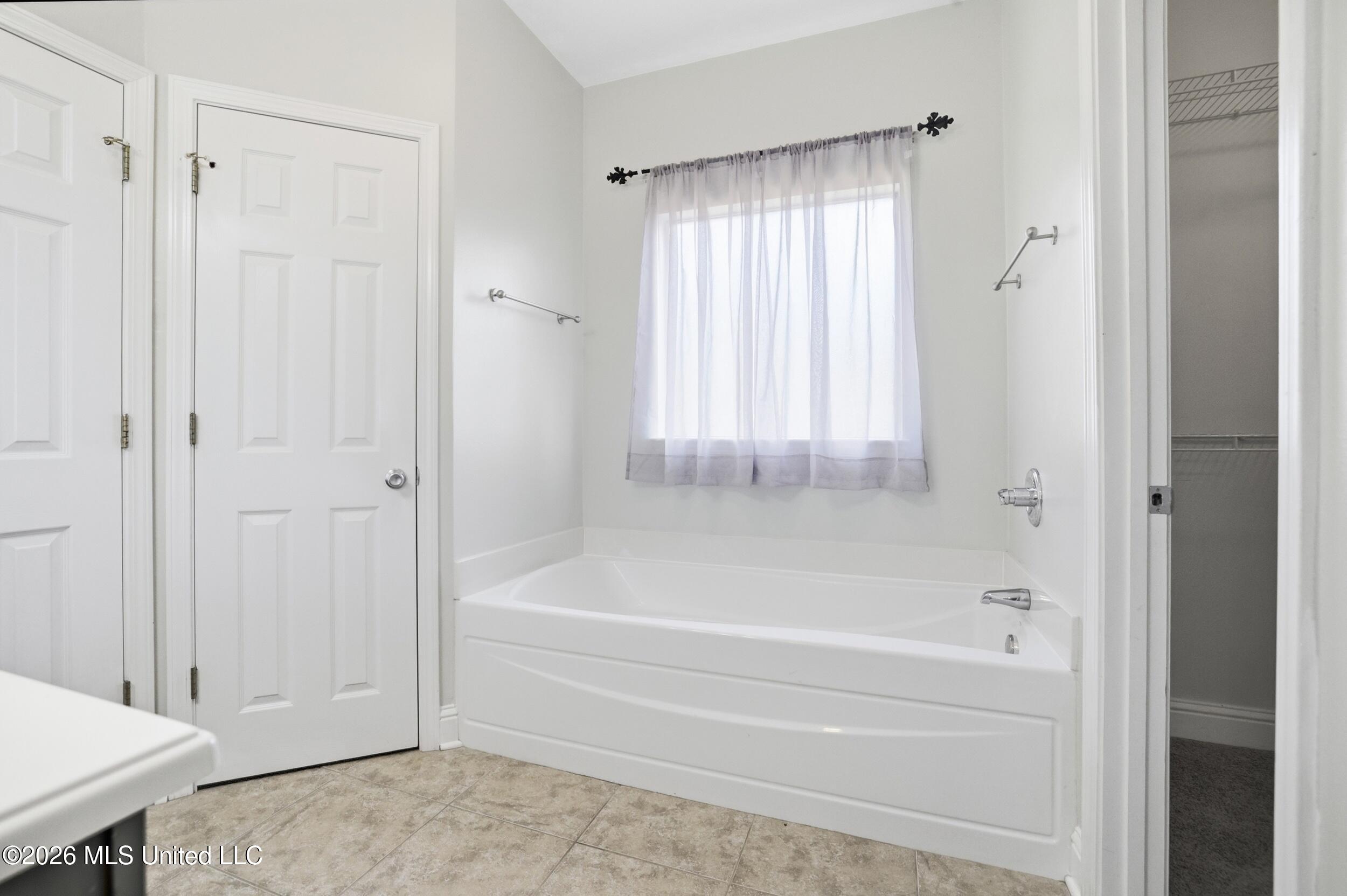 21549 W Edgewood Drive Property Photo 27