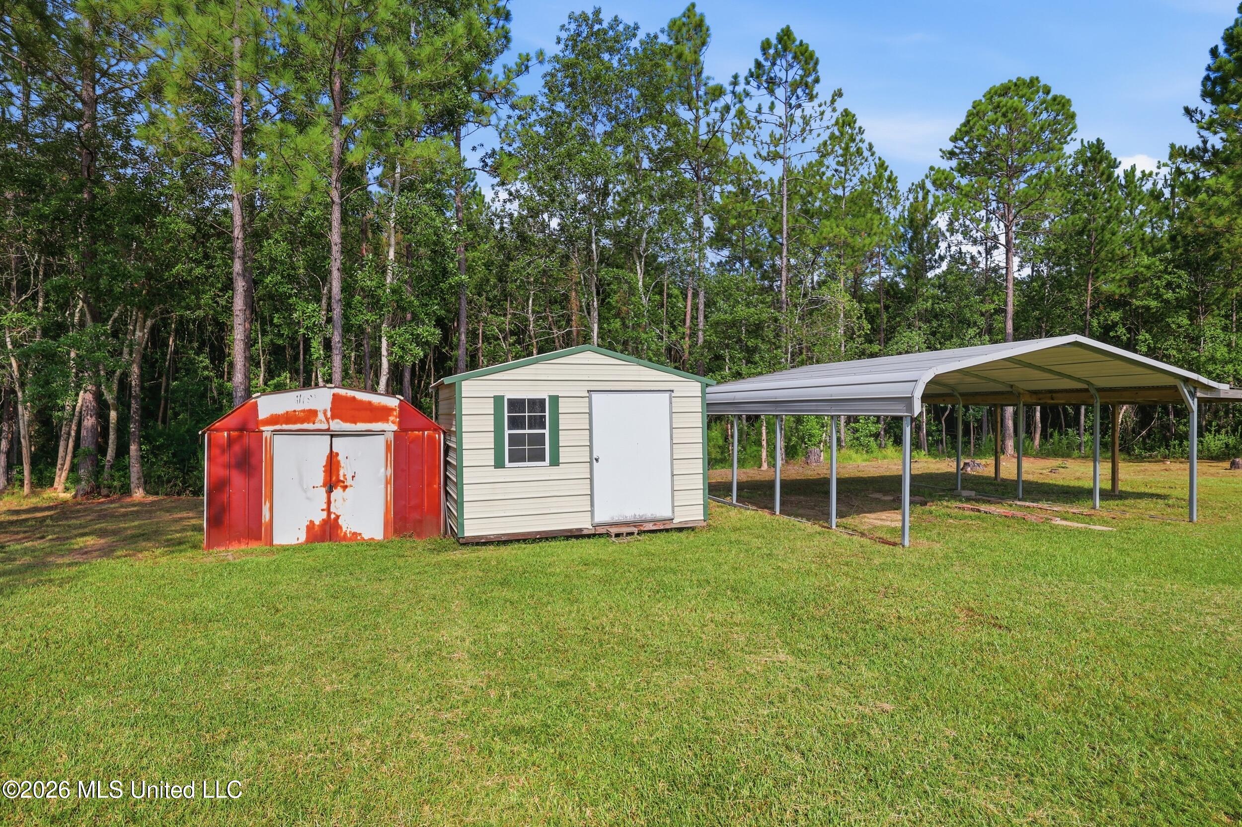 21549 W Edgewood Drive Property Photo 43