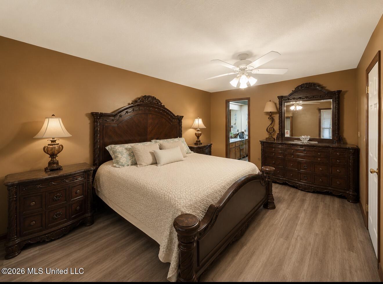 9739 Springridge Road Property Photo 12