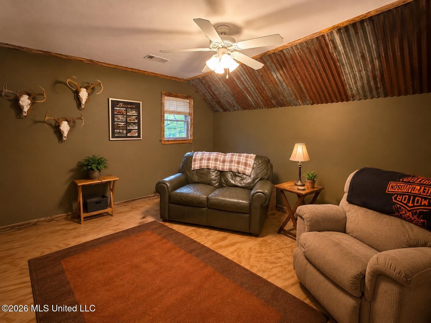 9739 Springridge Road Property Photo 16