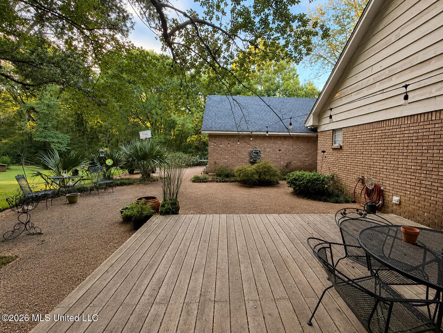 9739 Springridge Road Property Photo 17