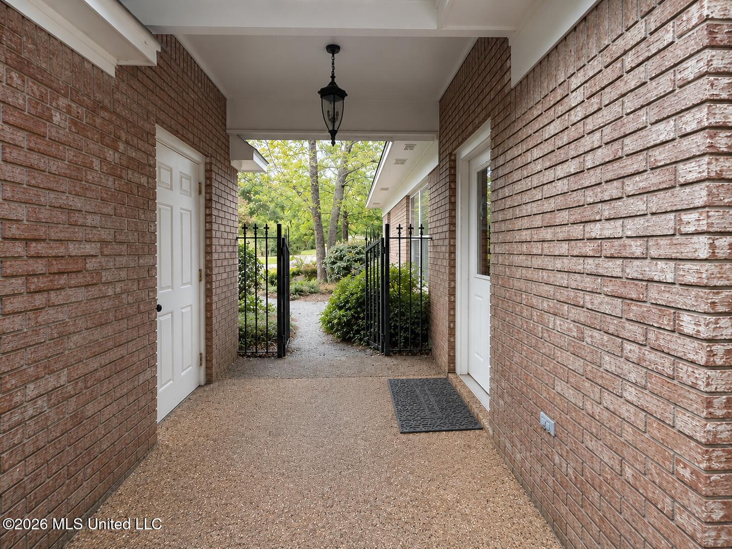 9739 Springridge Road Property Photo 19