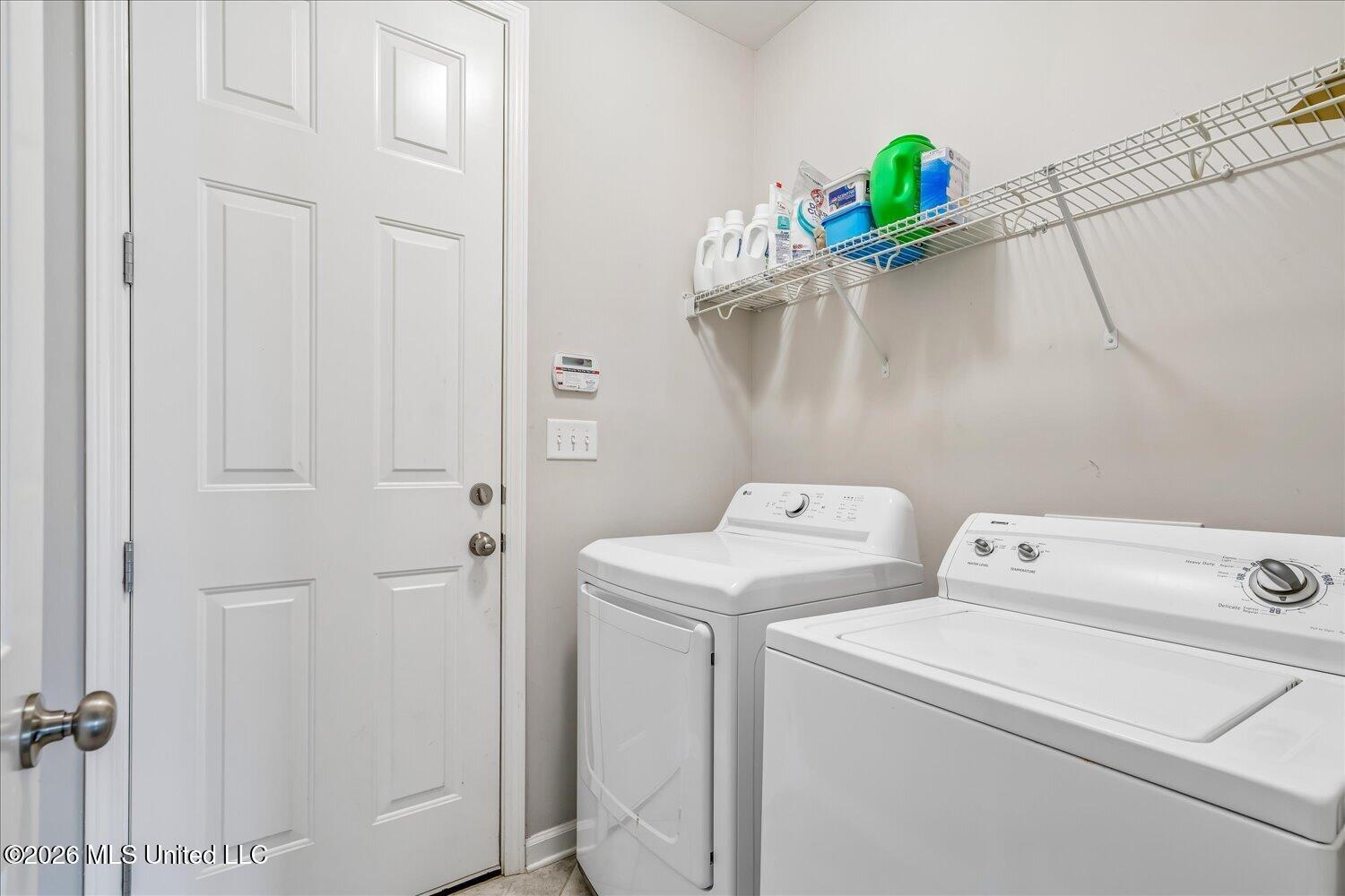 5476 Stonecrest Drive Property Photo 18