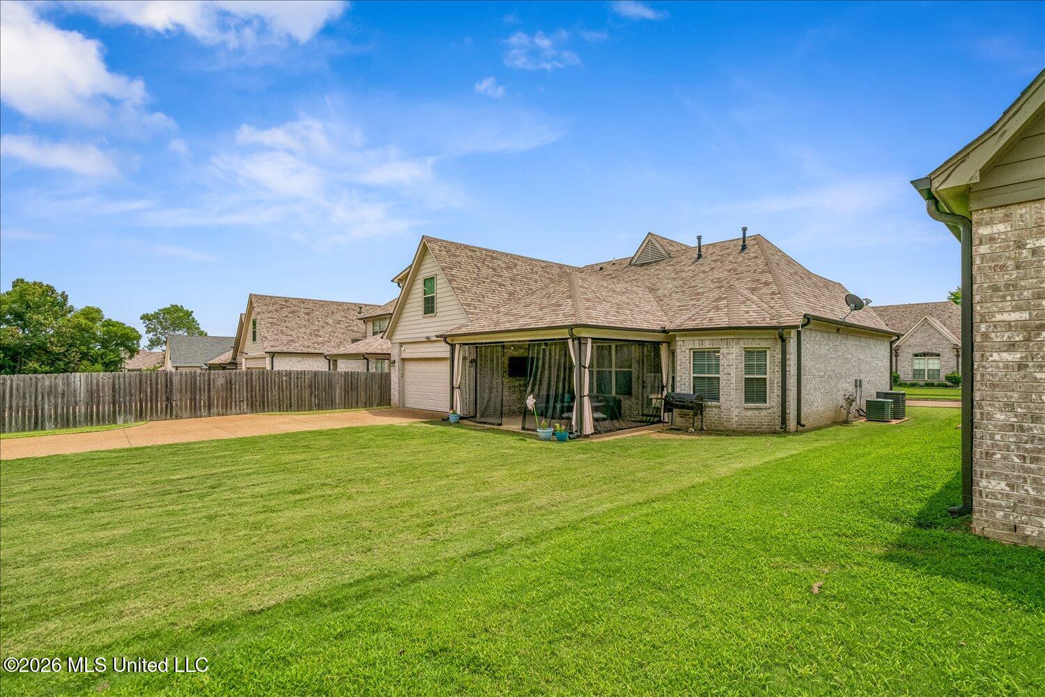 5476 Stonecrest Drive Property Photo 31
