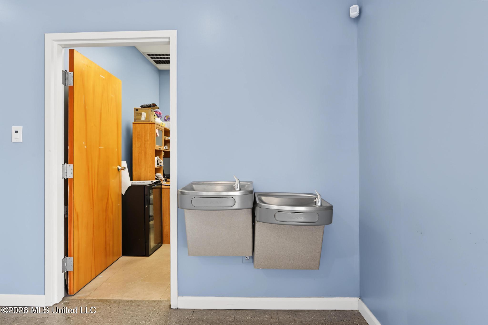 12451 Dedeaux Road Property Photo 4