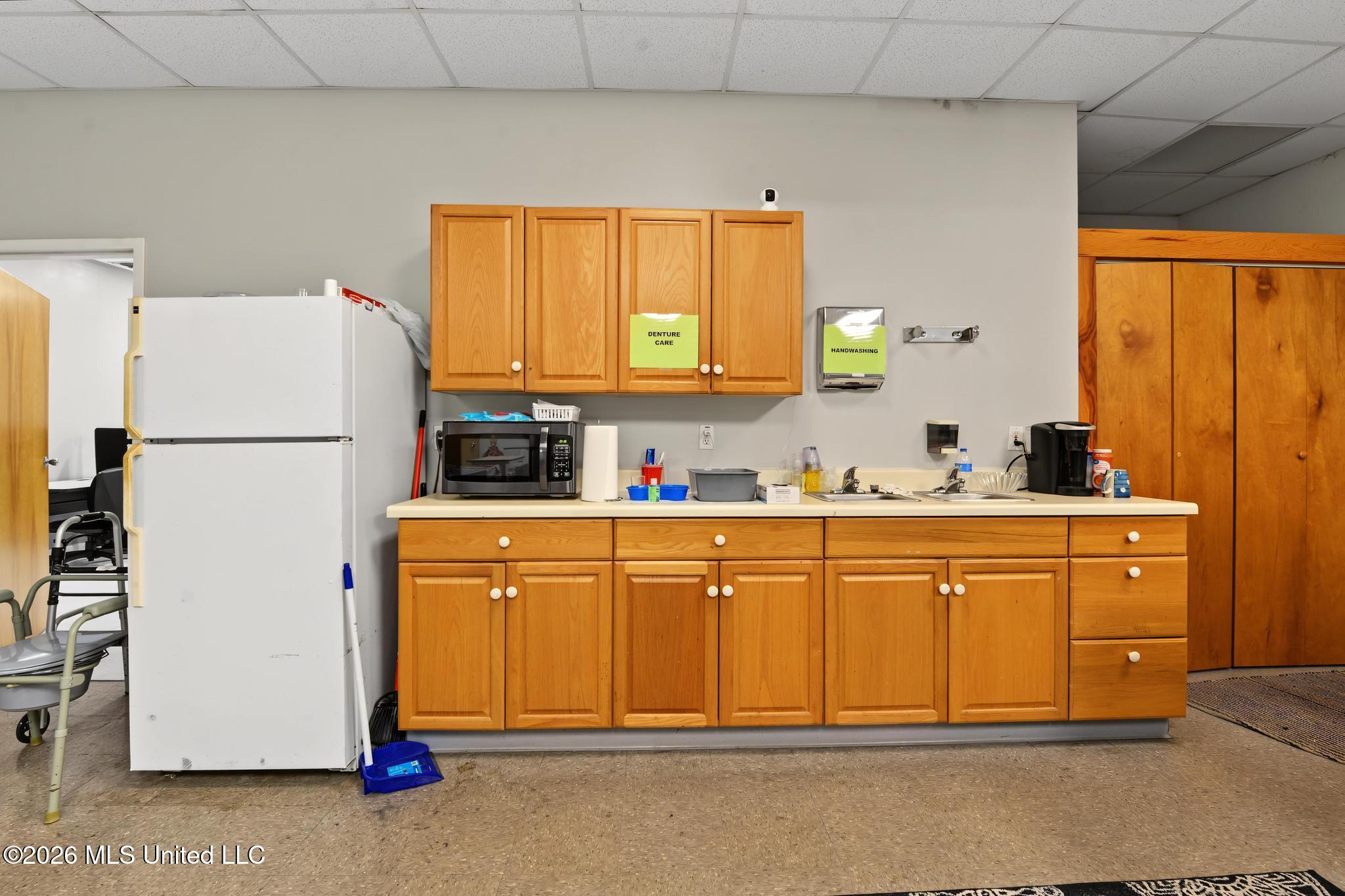 12451 Dedeaux Road Property Photo 14