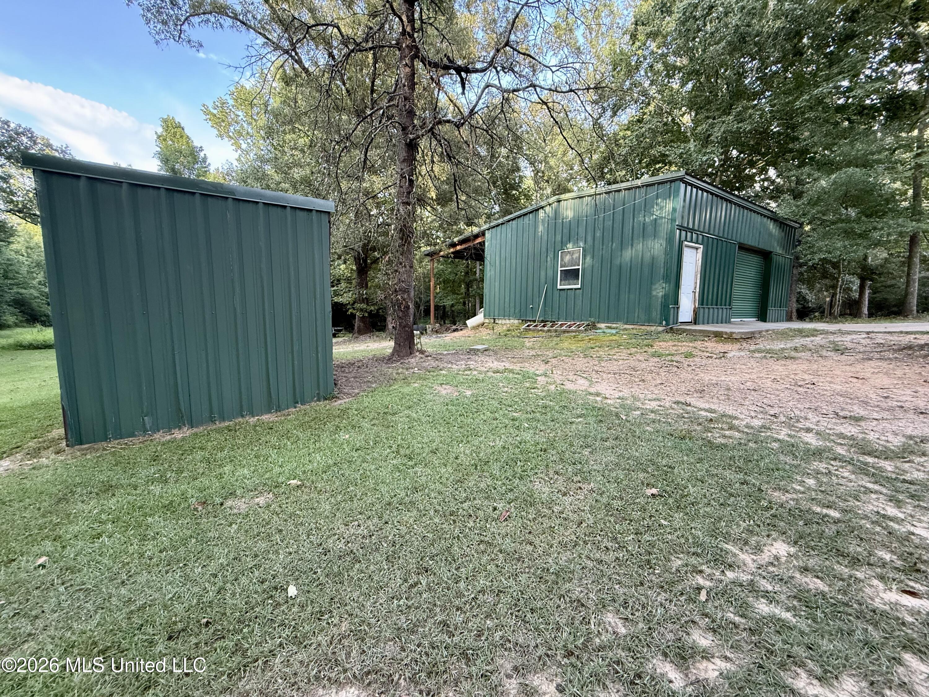 64 Greer Road Property Photo 8