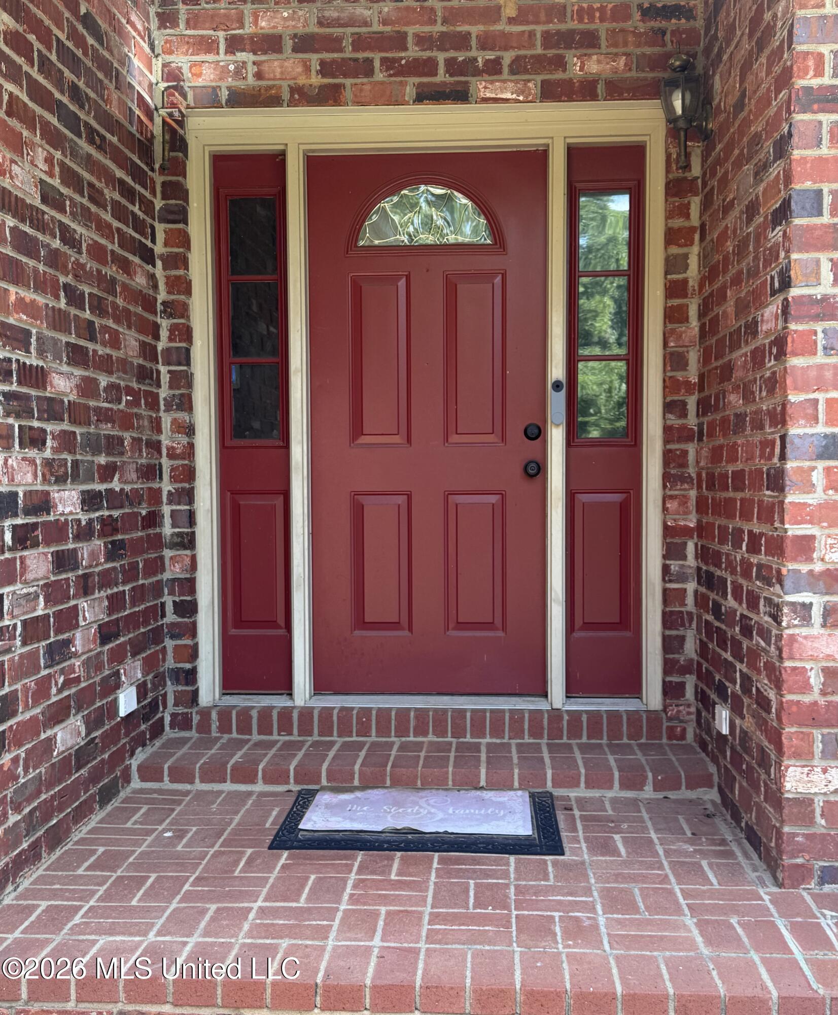 174 White Oak Drive Property Photo 4