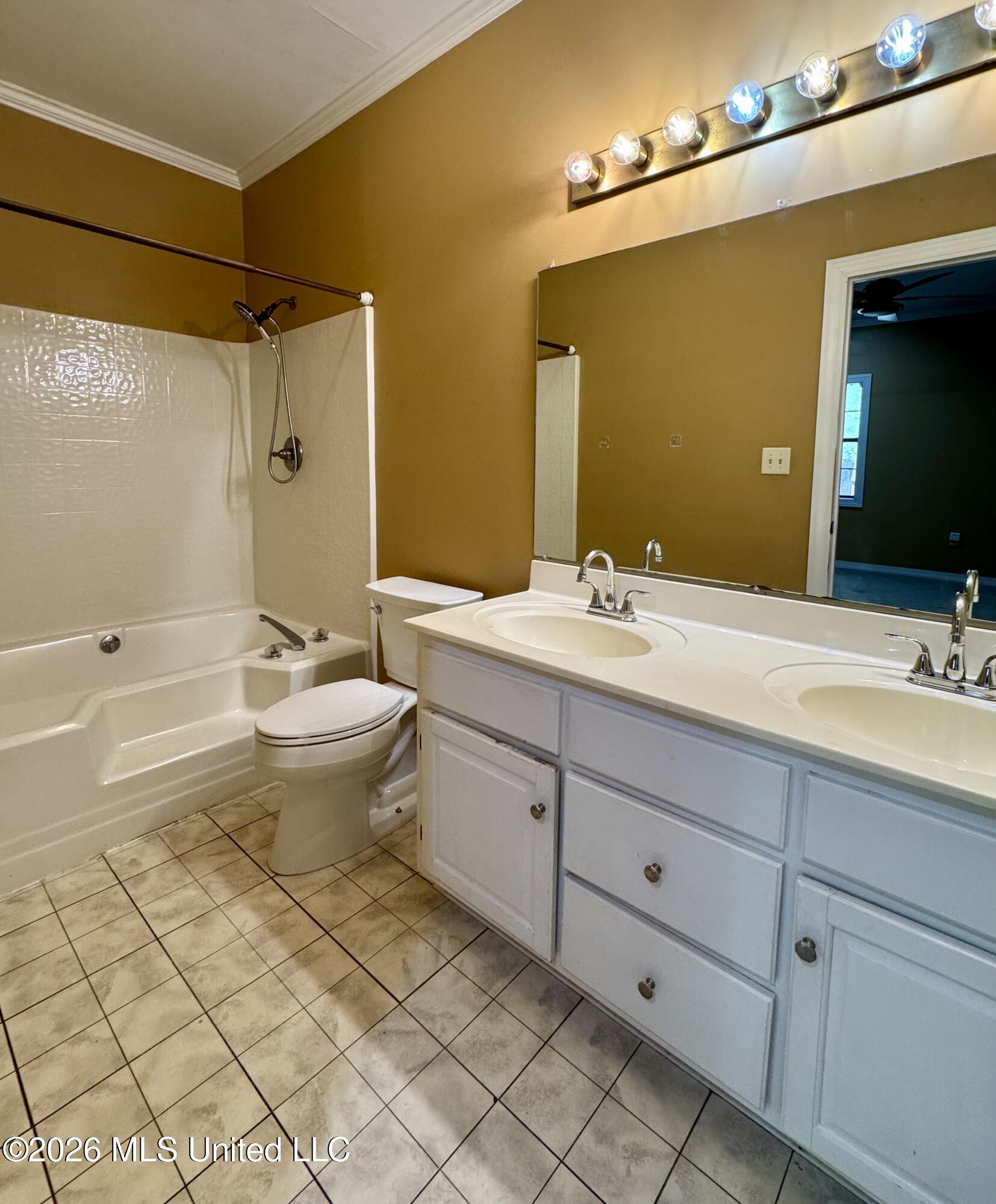 174 White Oak Drive Property Photo 11