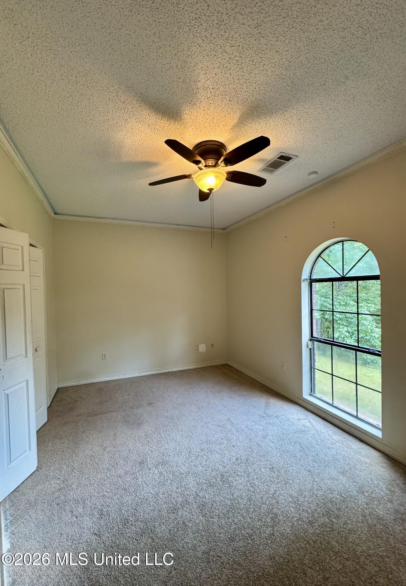 174 White Oak Drive Property Photo 14