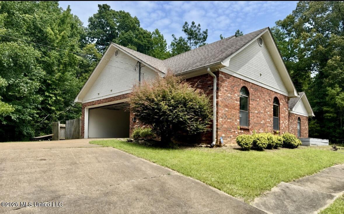 174 White Oak Drive Property Photo 18