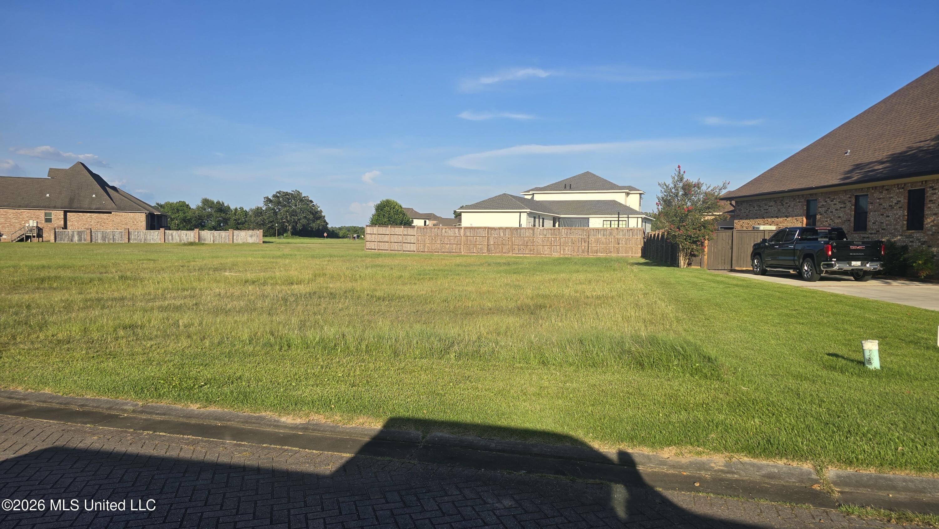 406 Goose Pointe Boulevard Property Photo 1