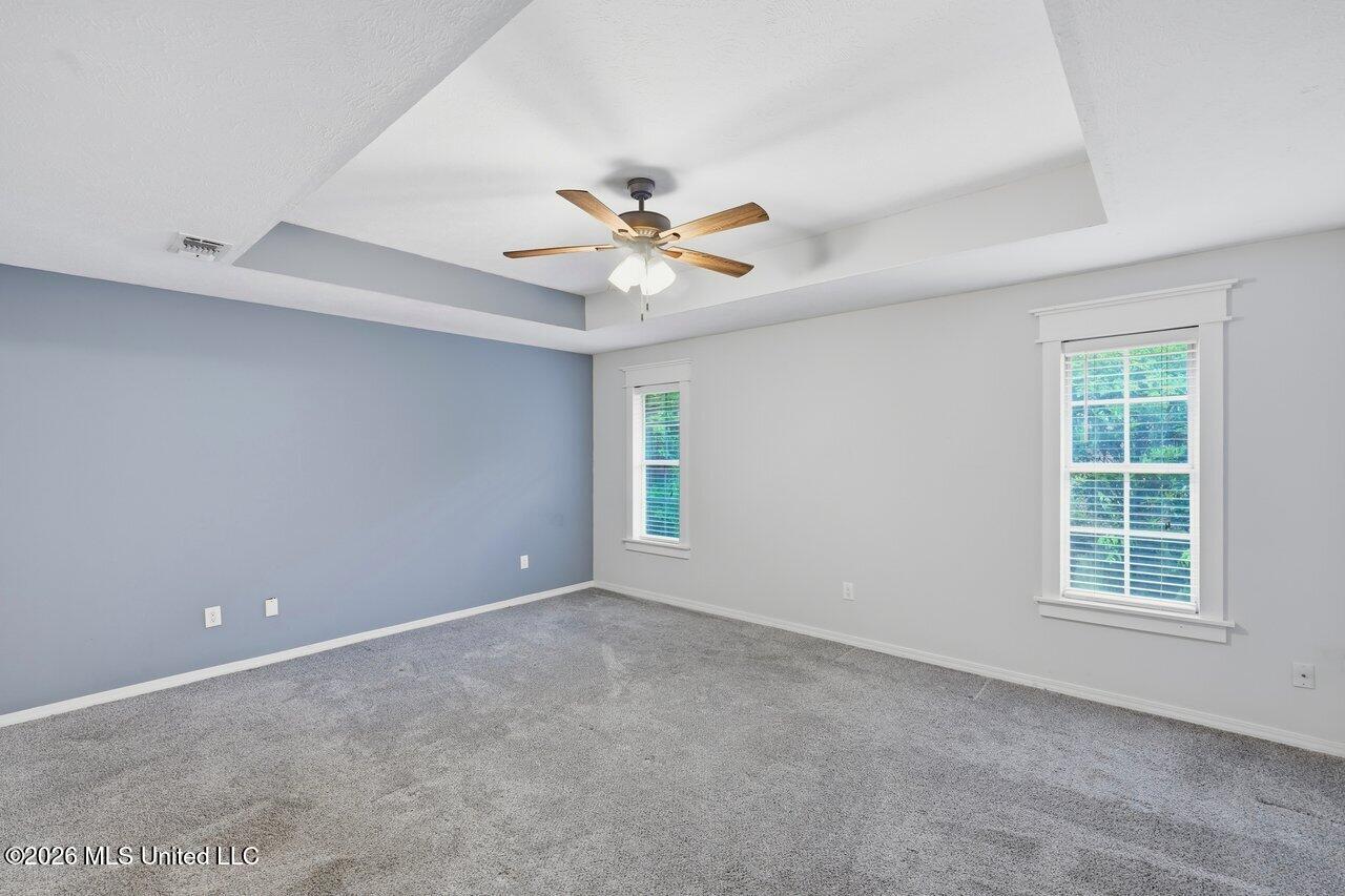 107 Huntington Hill Drive Property Photo 16