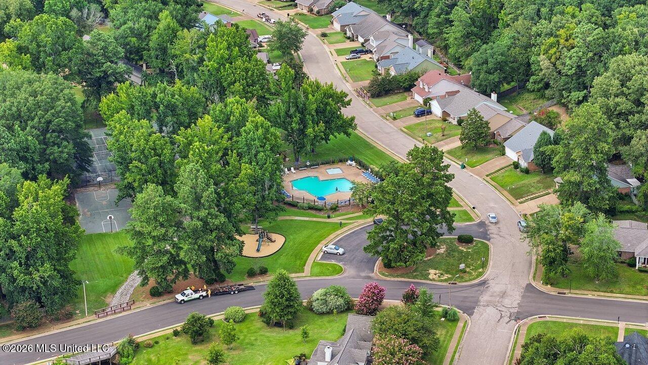 107 Huntington Hill Drive Property Photo 27