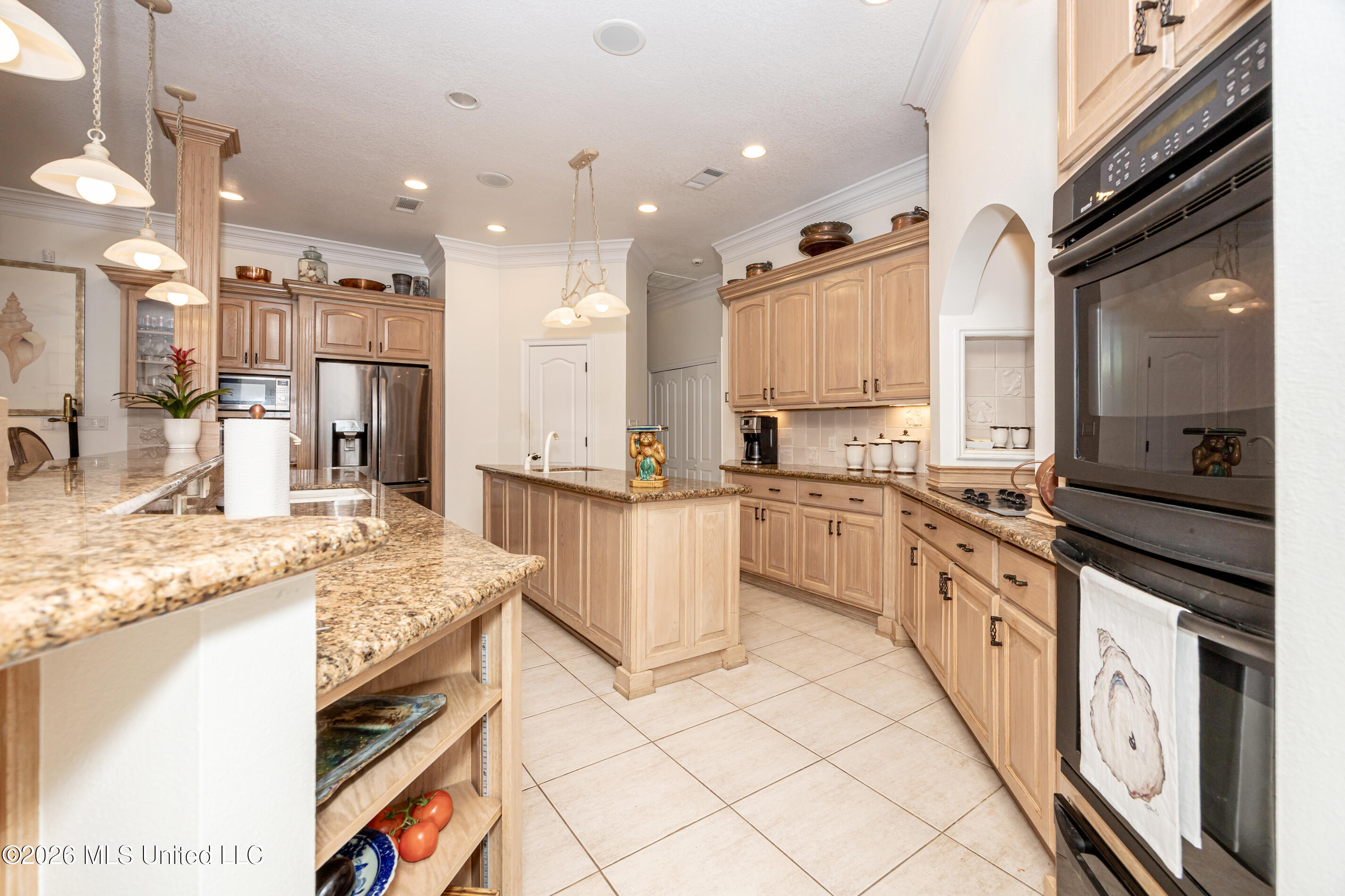 2408 Olde Oak Pointe Property Photo 44