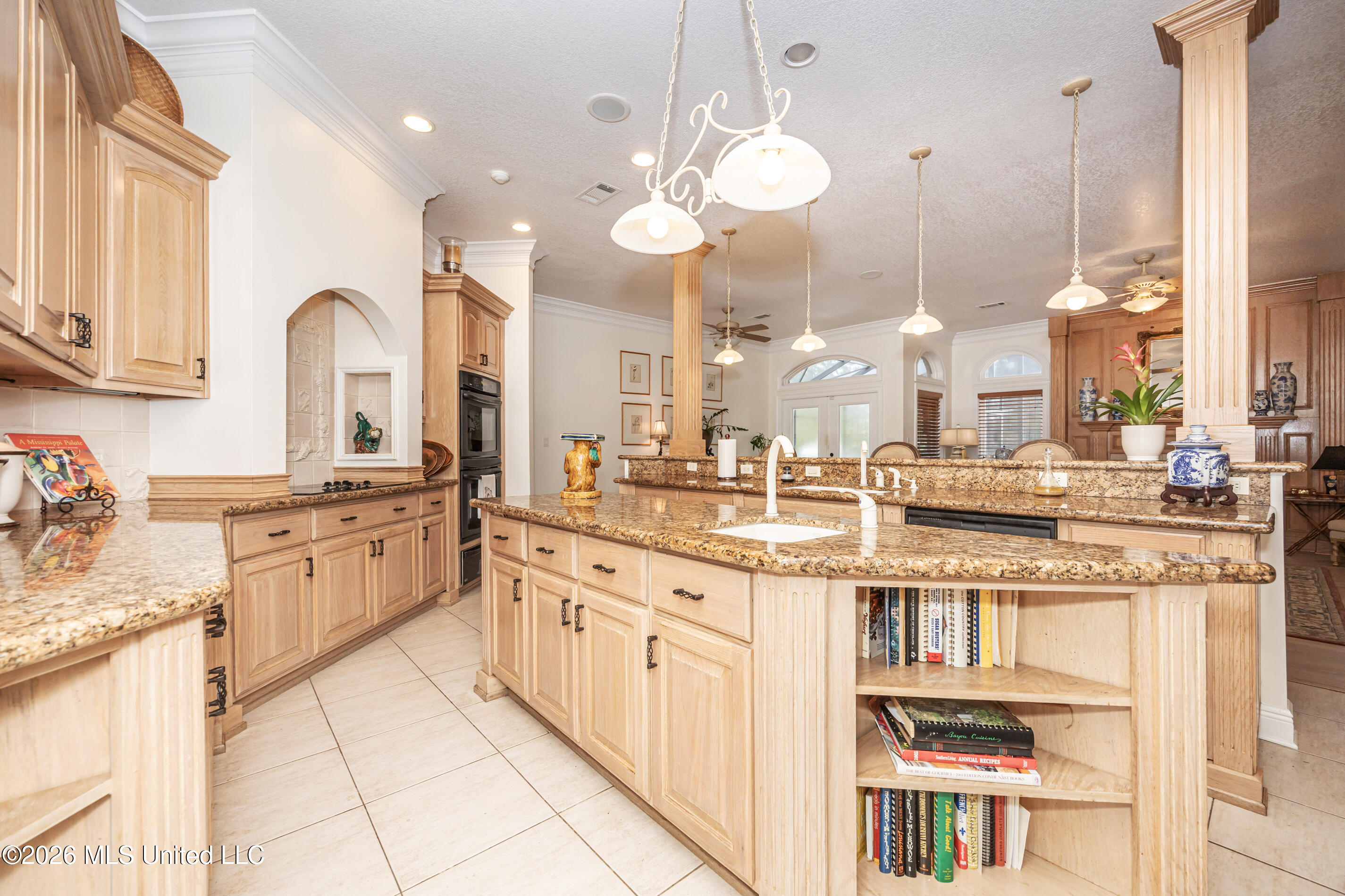 2408 Olde Oak Pointe Property Photo 48