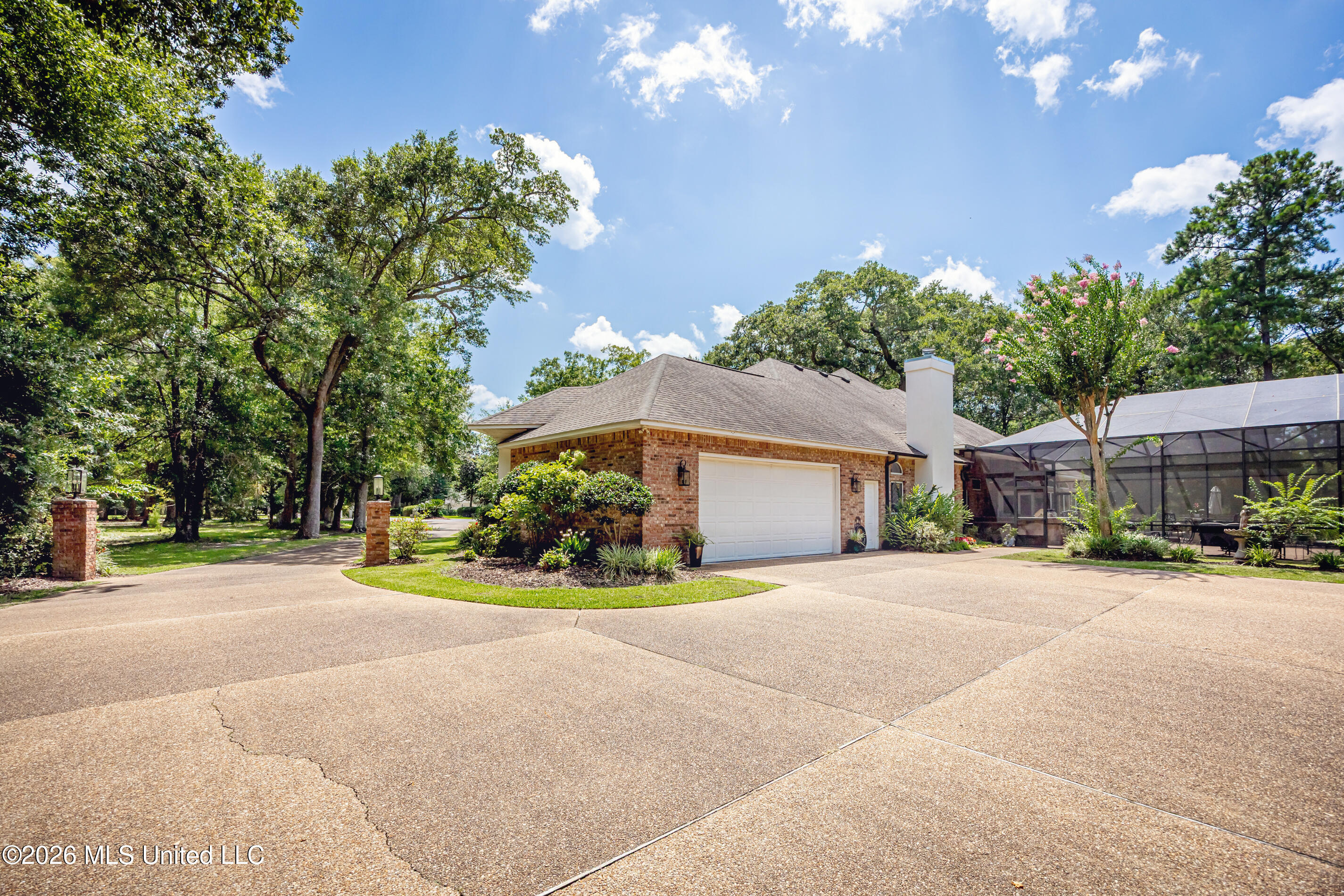 2408 Olde Oak Pointe Property Photo 95