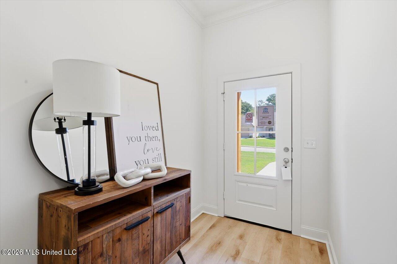 218 Anderson Oaks Drive Property Photo 7