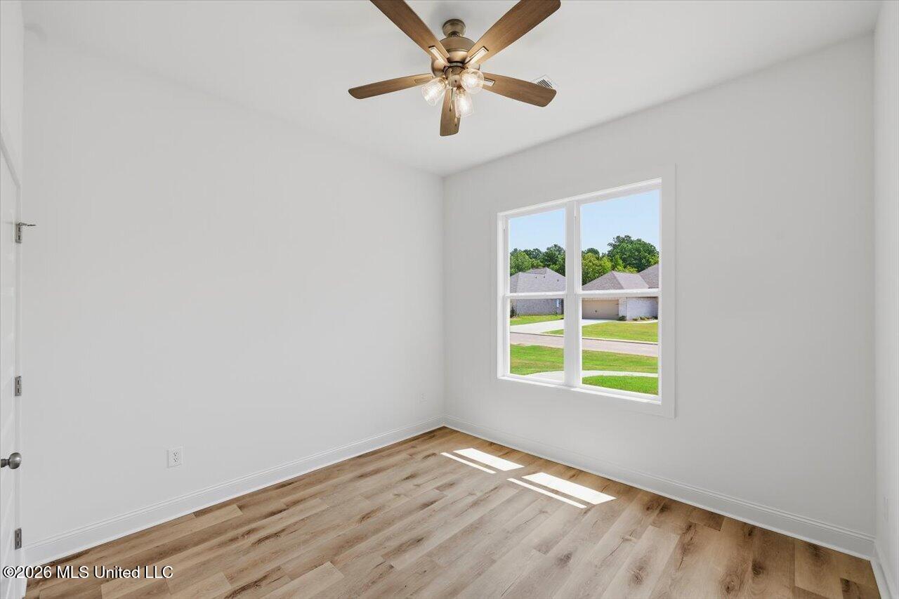 218 Anderson Oaks Drive Property Photo 26