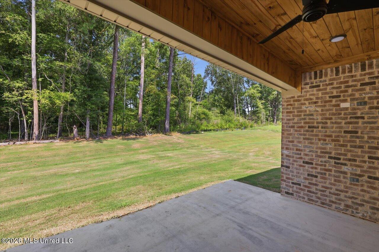 218 Anderson Oaks Drive Property Photo 31