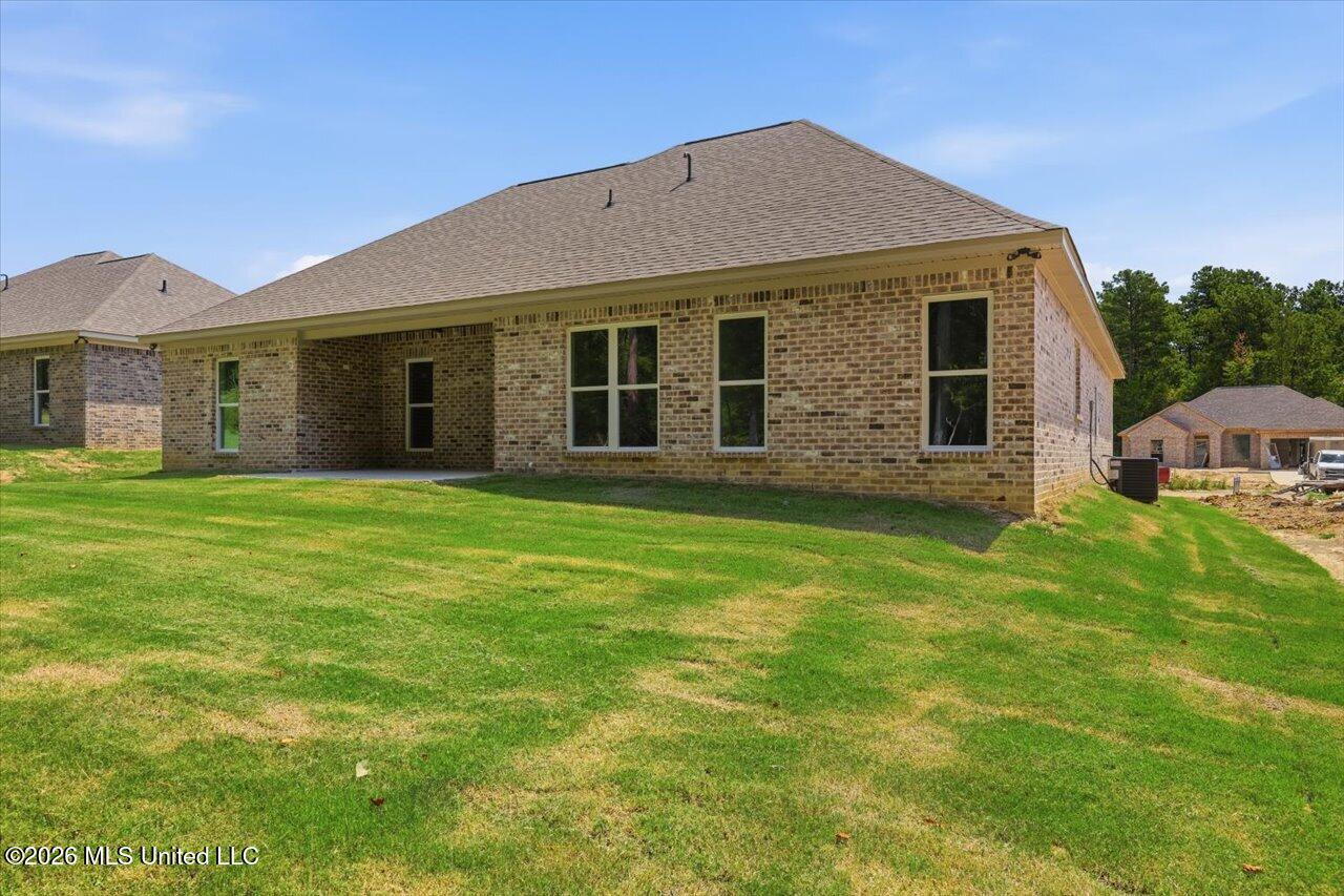 218 Anderson Oaks Drive Property Photo 35