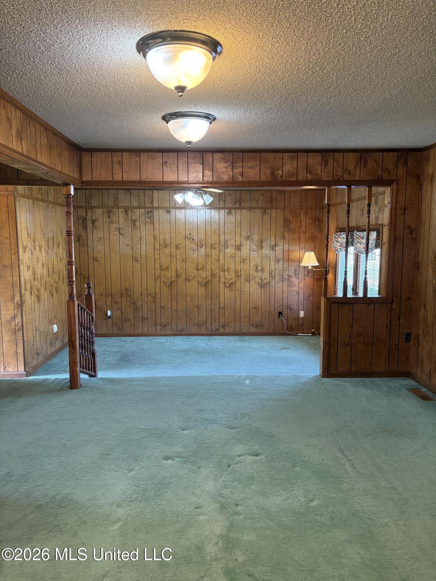 458 Maple Street Property Photo 2