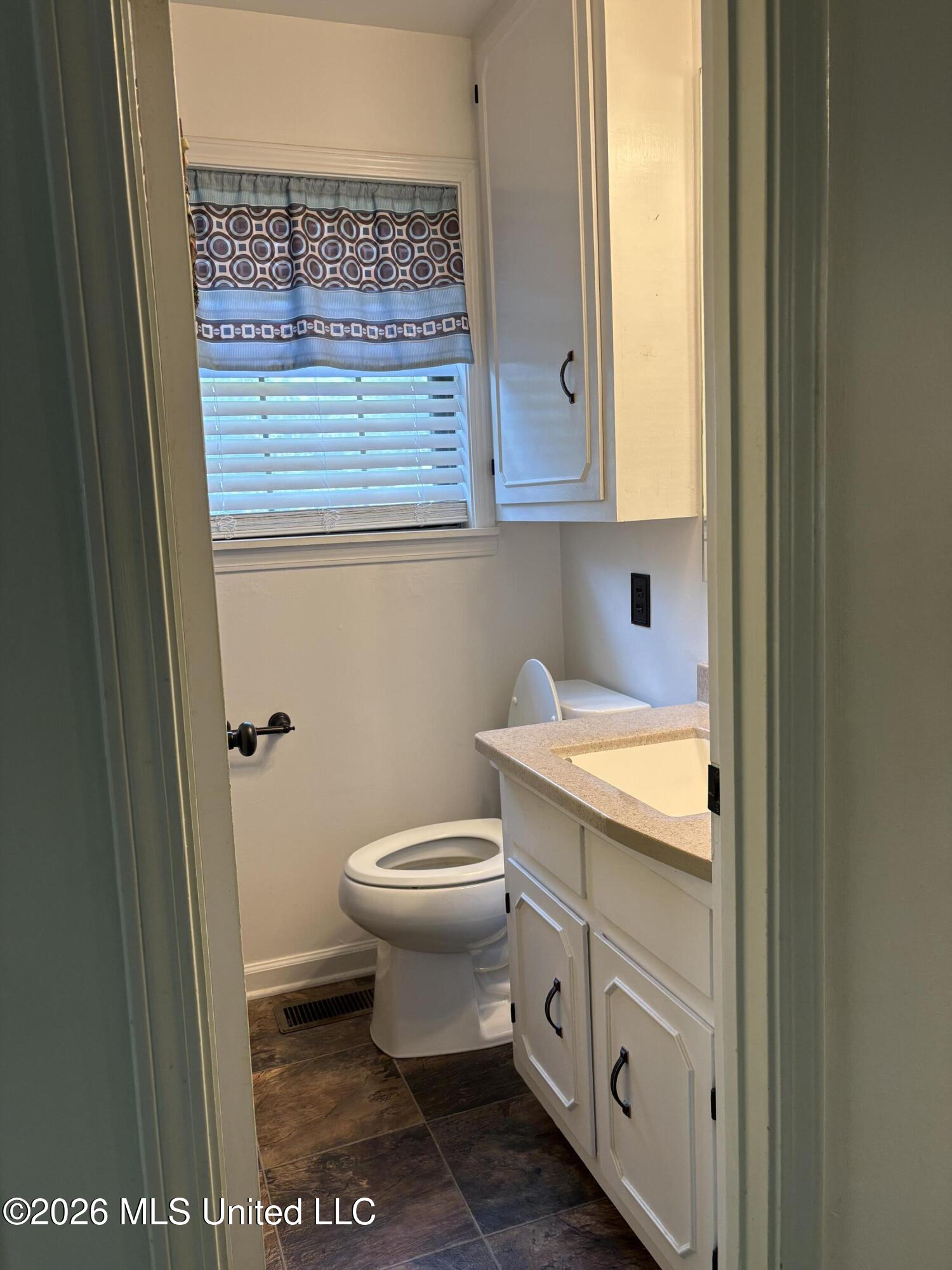 458 Maple Street Property Photo 13