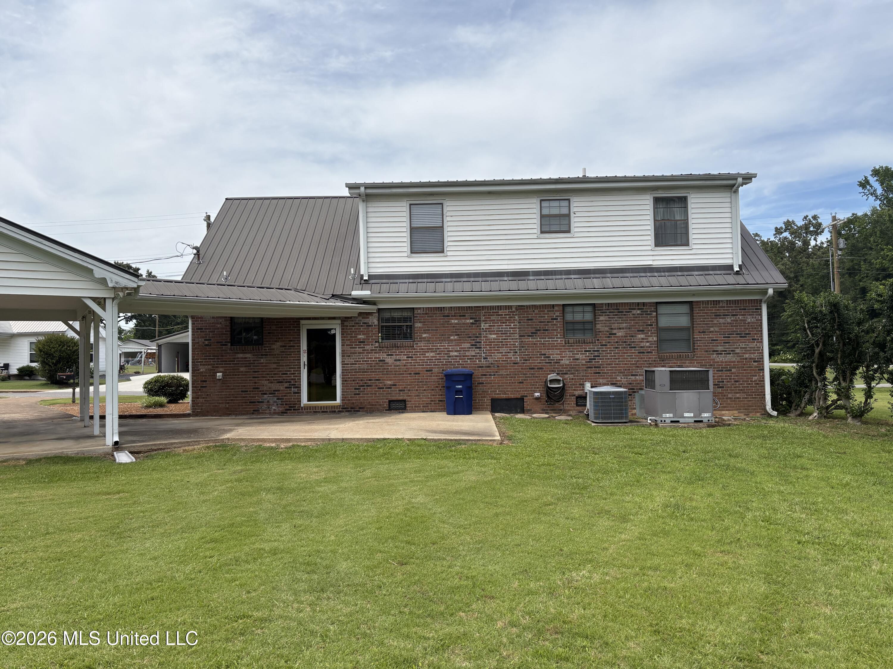 458 Maple Street Property Photo 31