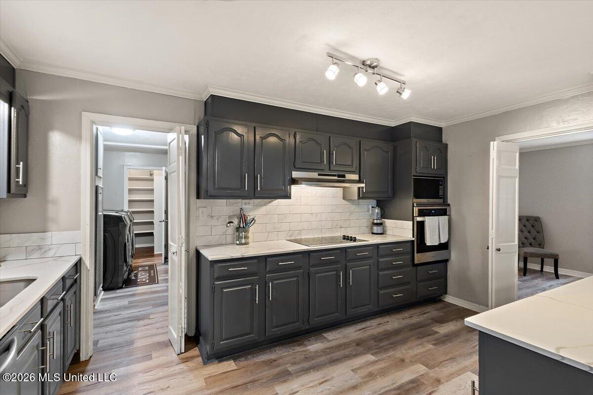 1204 Deerfield Lane Property Photo 12