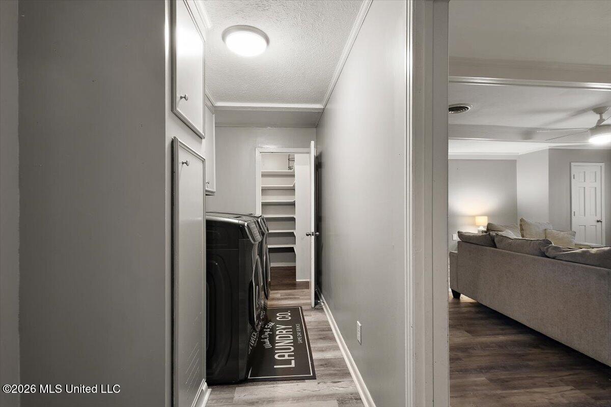 1204 Deerfield Lane Property Photo 14
