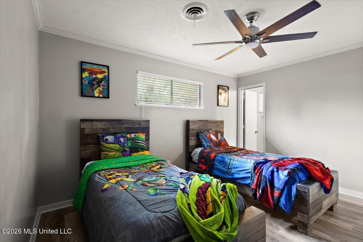 1204 Deerfield Lane Property Photo 17