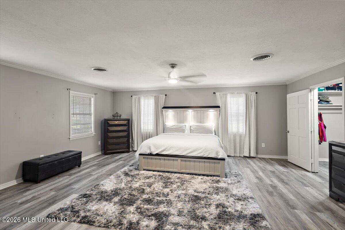 1204 Deerfield Lane Property Photo 23