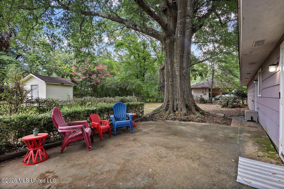 1204 Deerfield Lane Property Photo 29
