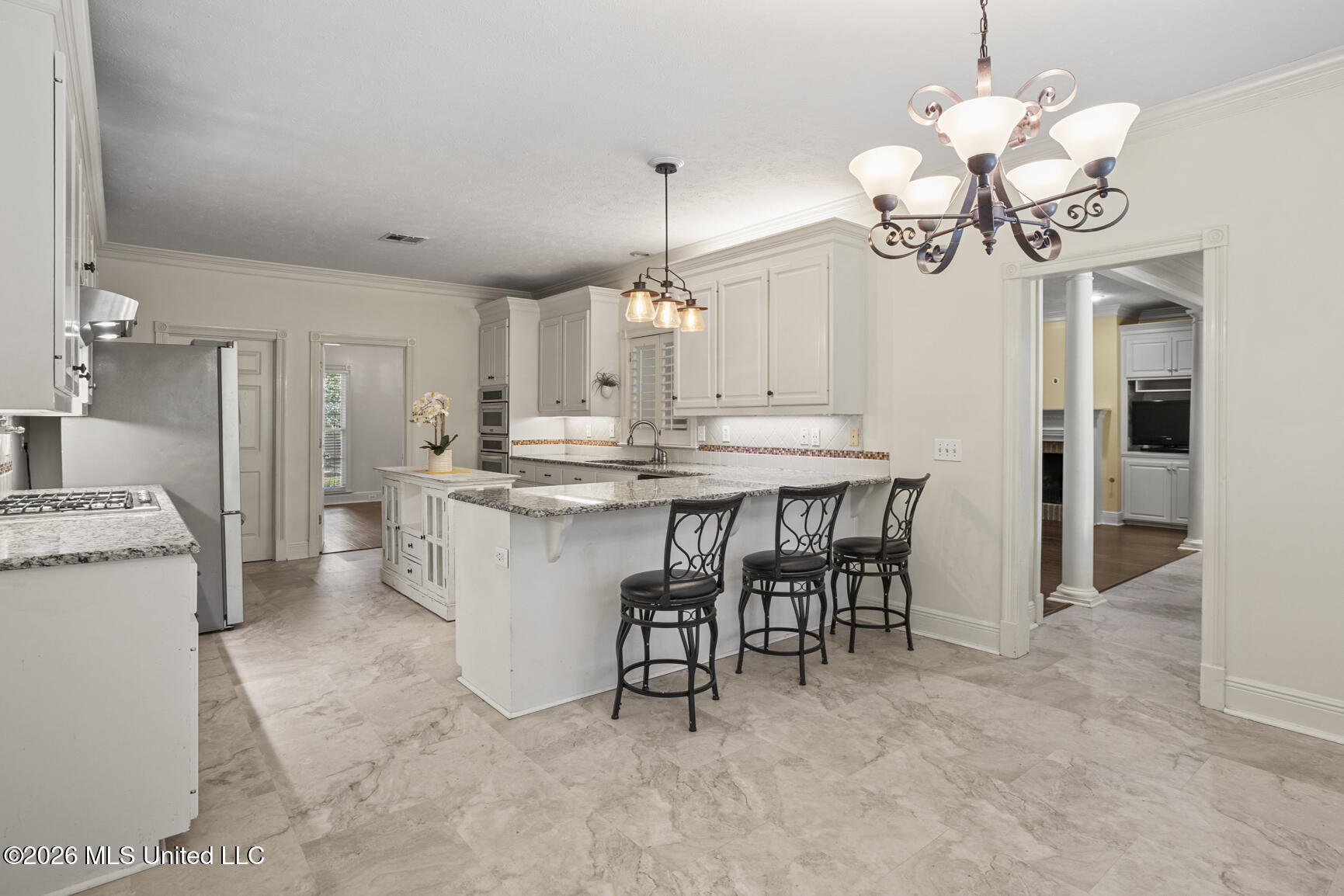 614 Kinsington Court Property Photo 14