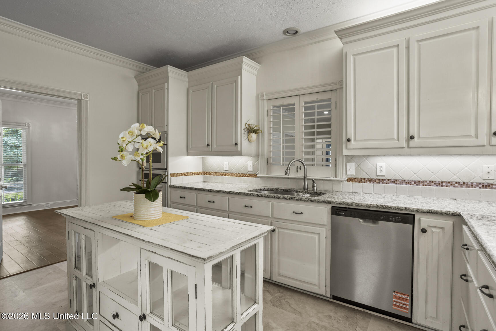 614 Kinsington Court Property Photo 19