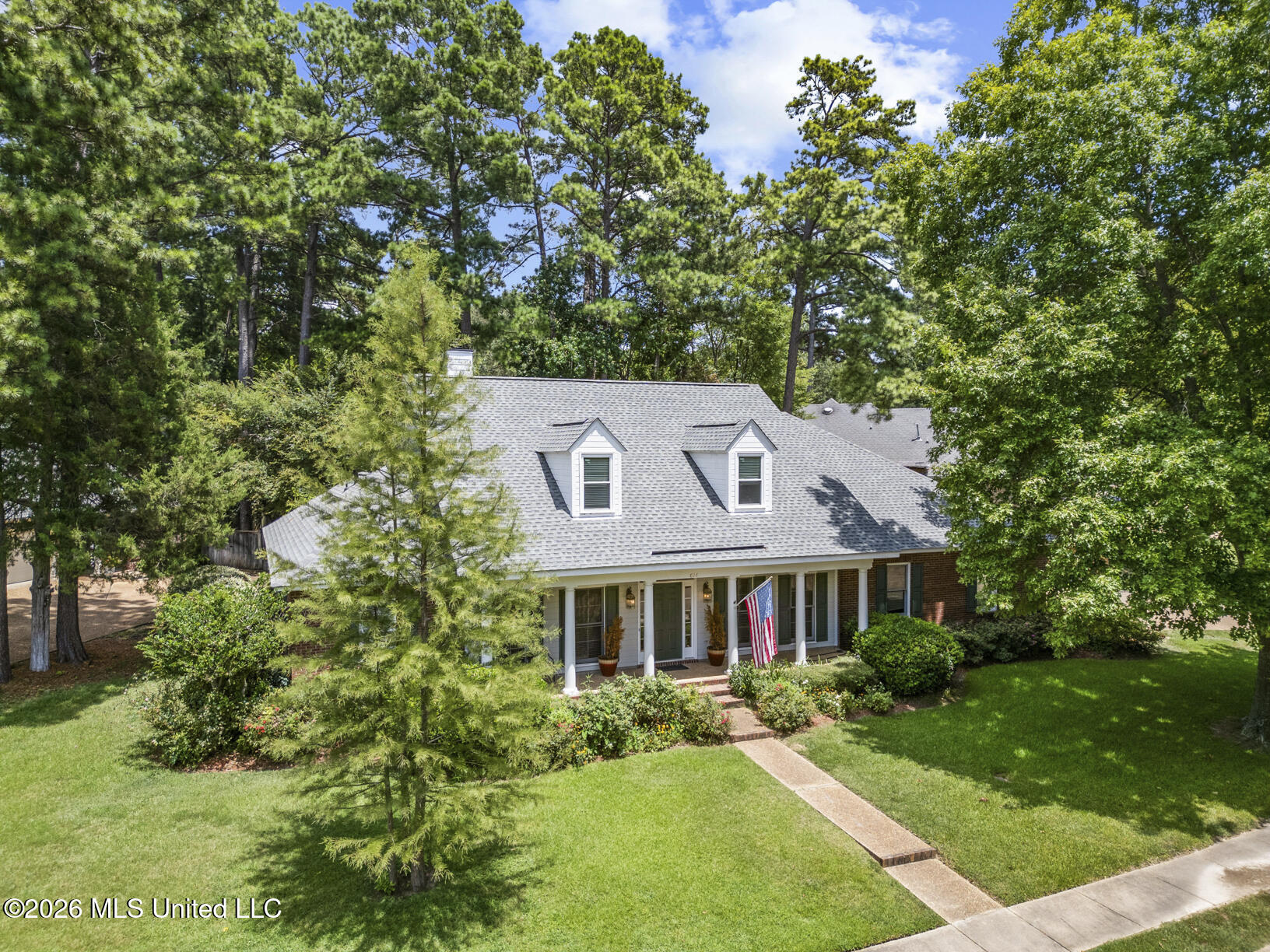 614 Kinsington Court Property Photo 46