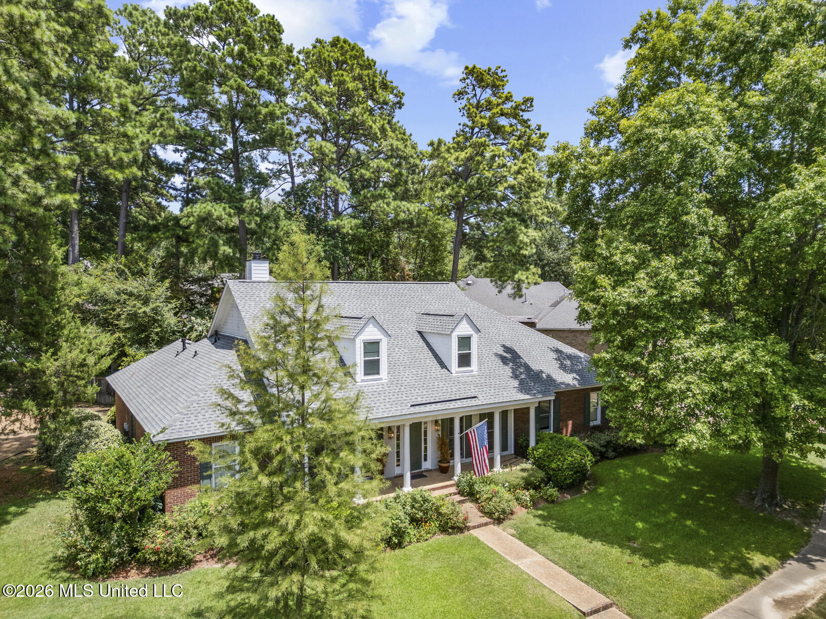 614 Kinsington Court Property Photo 47