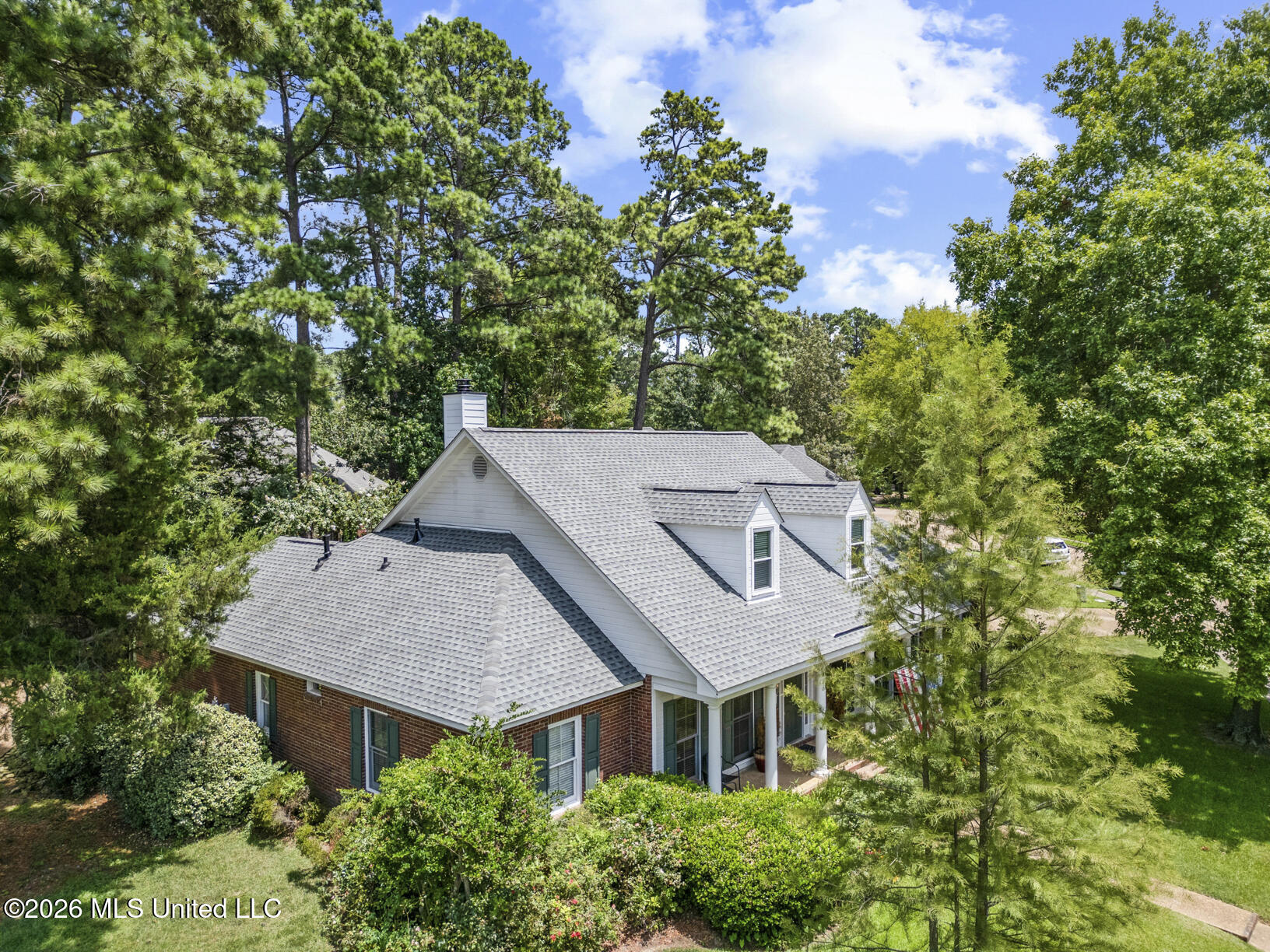 614 Kinsington Court Property Photo 48